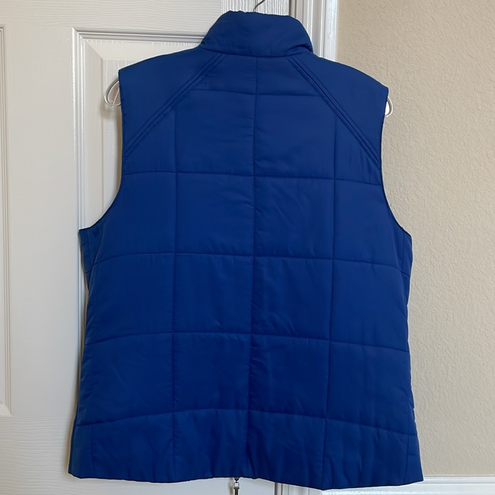 CHARTER CIUB QUILTED STAND COLLAR, ROYAL BLUE VEST- SIZE LARGE - Picture 3 of 14